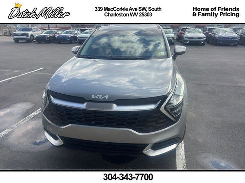 Certified 2024 Kia Sportage LX image 1