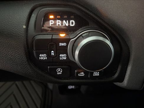 Used 2025 RAM 1500 Tradesman w/ Off Road Group image 18