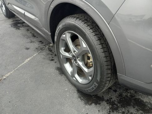 Used 2024 Ford Escape ST-Line image 11