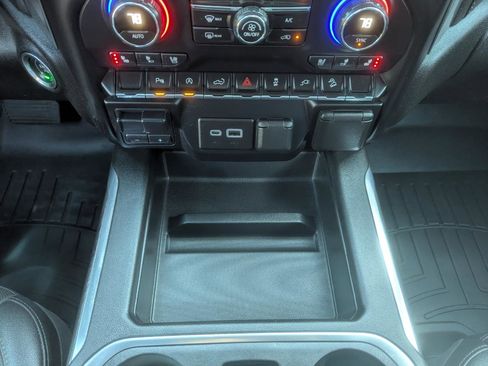 Used 2021 Chevrolet Silverado 1500 LTZ w/ Z71 Off-Road Package AWD/4WD image 26