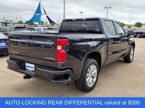 Used 2022 Chevrolet Silverado 1500 Custom image 3