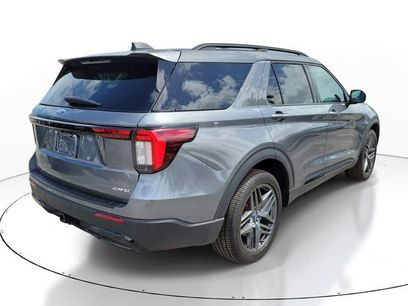 Certified 2025 Ford Explorer ST-Line w/ ST-Line Street Pack