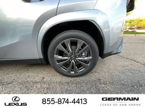 New 2026 Lexus UX 300h AWD image 23