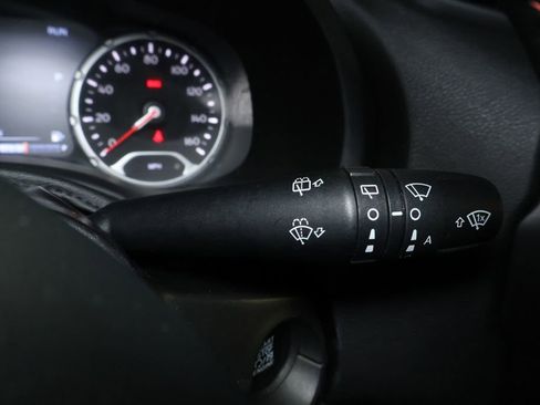 Used 2020 Jeep Renegade Trailhawk w/ Premium Leather Group image 25