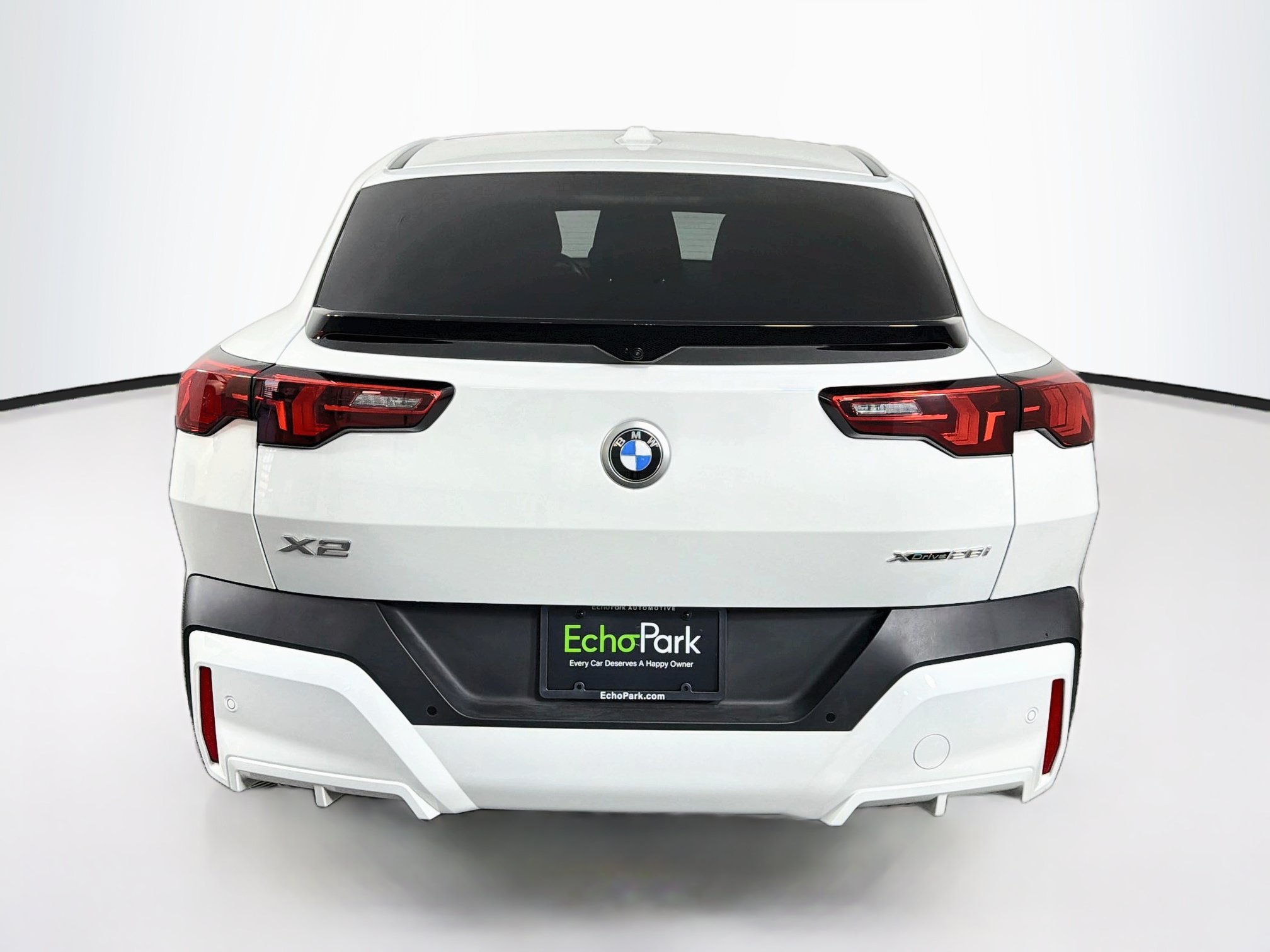 Used 2026 BMW X2 xDrive28i AWD/4WD image 7