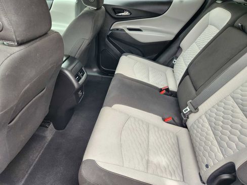 Used 2019 Chevrolet Equinox LT AWD/4WD image 30
