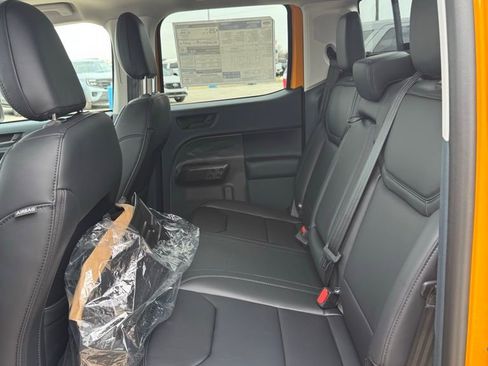 New 2026 Ford Maverick Lariat w/ Black Appearance Package image 13