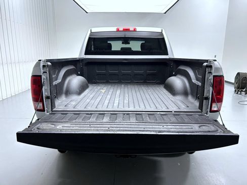 Used 2018 RAM 1500 Express w/ Express Value Package AWD/4WD image 21