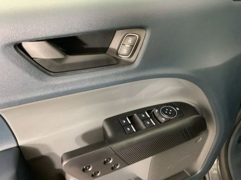 New 2025 Ford Maverick XLT w/ XLT Luxury Package AWD/4WD image 12