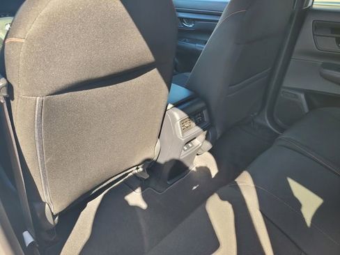 Used 2025 Honda CR-V Sport image 14