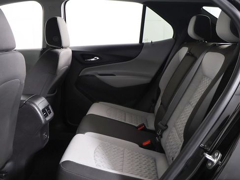 Used 2024 Chevrolet Equinox LS w/ LS Convenience Package FWD image 24