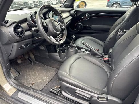 Used 2019 MINI Cooper 2-Door Hardtop w/ Storage Package FWD image 17