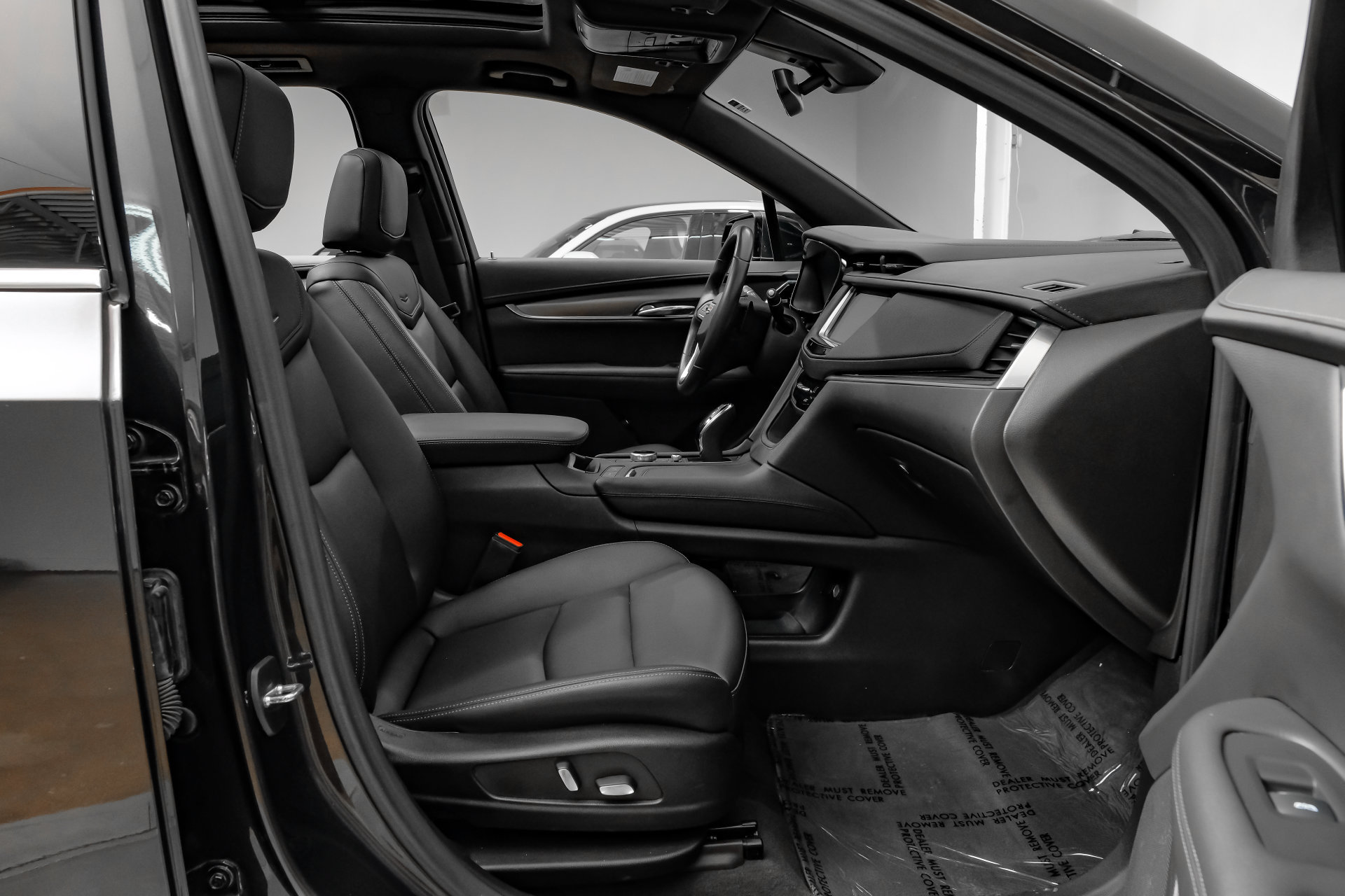 Used 2023 Cadillac XT6 Luxury FWD image 37