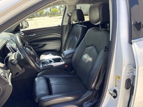 Used 2016 Cadillac SRX Luxury w/ Driver Awareness Package FWD image 19