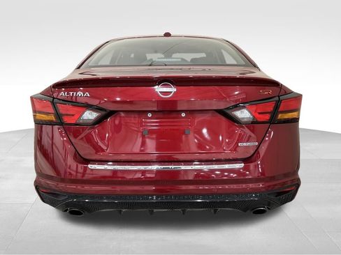 Used 2023 Nissan Altima 2.0 SR image 4
