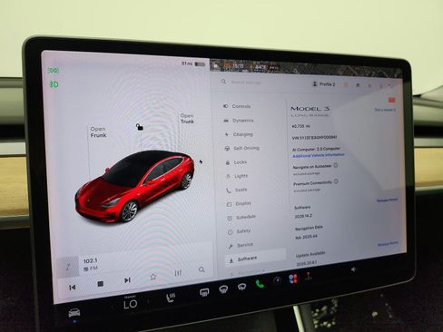 Used 2017 Tesla Model 3 Long Range RWD image 10