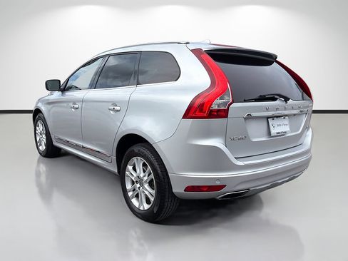 Used 2016 Volvo XC60 T5 Premier FWD image 5