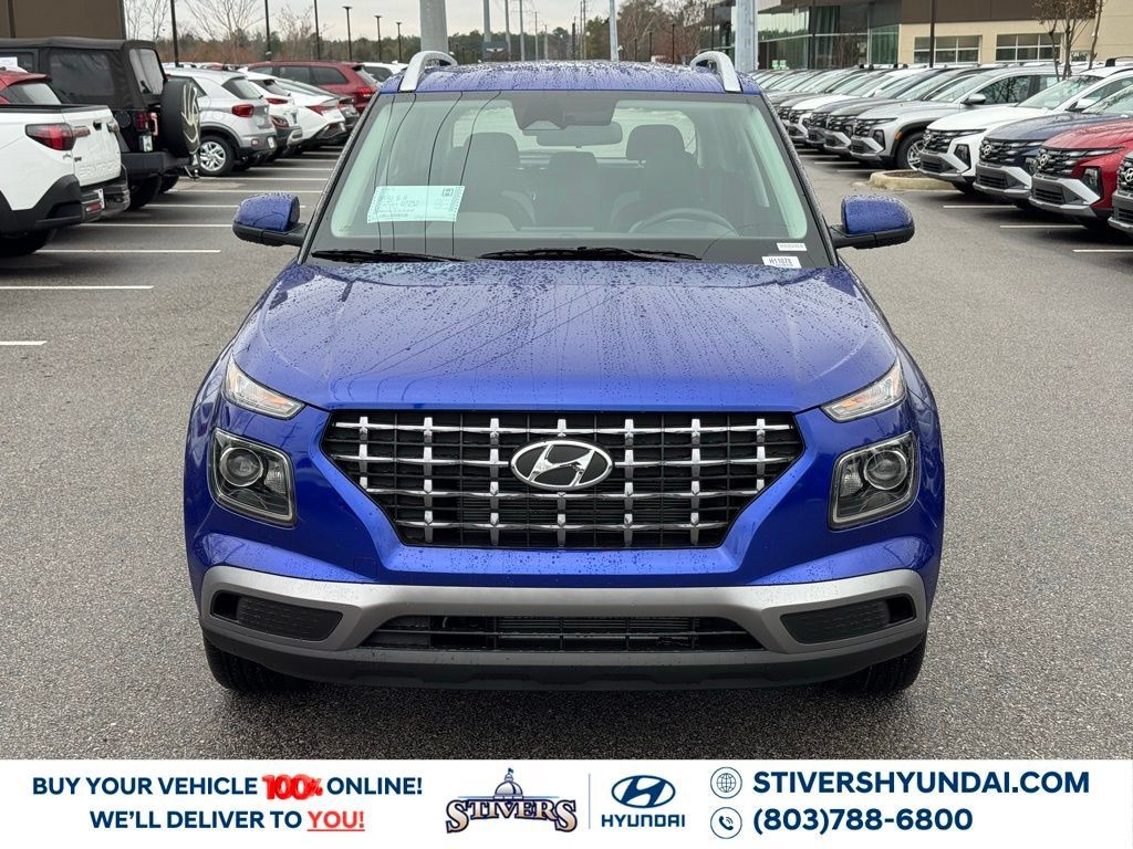 Certified 2026 Hyundai Venue SEL FWD image 7