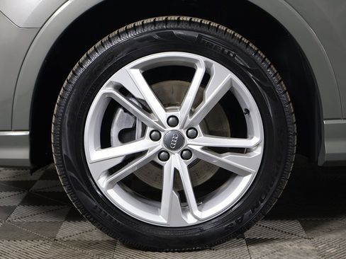 Used 2020 Audi Q3 2.0T Premium Plus w/ Premium Plus Package image 24