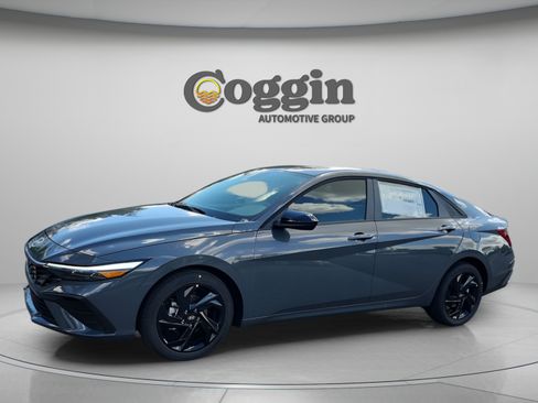 New 2026 Hyundai Elantra Sport FWD image 1