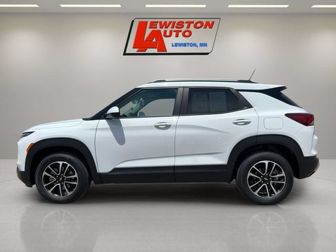 Certified 2026 Chevrolet TrailBlazer LT w/ LT Cold Weather Package AWD/4WD image 10