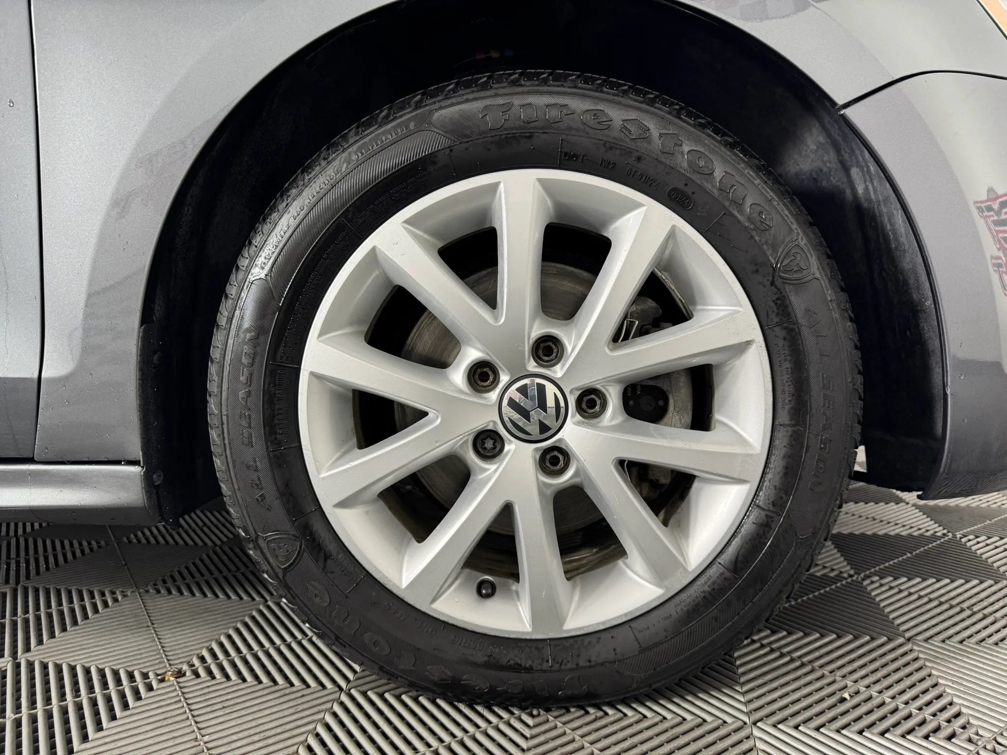 Used 2014 Volkswagen Jetta SE FWD image 42