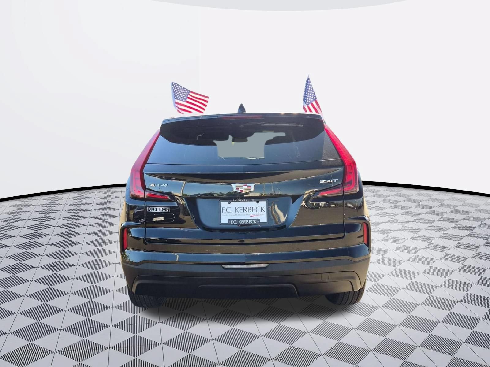 Certified 2024 Cadillac XT4 Luxury w/ Cold Weather Package FWD image 7