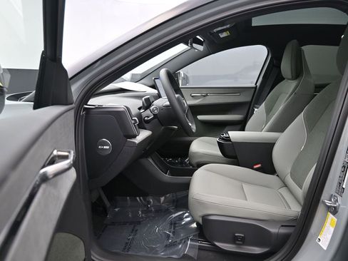 New 2026 Volvo EX30 Cross Country Ultra w/ Protection Package Premier AWD/4WD image 11