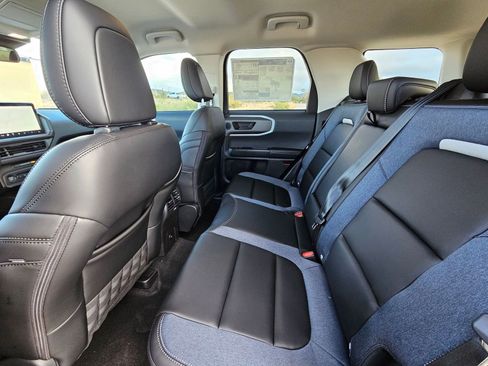 New 2025 Ford Bronco Sport Outer Banks w/ Outer Banks Tech Package+ AWD/4WD image 22
