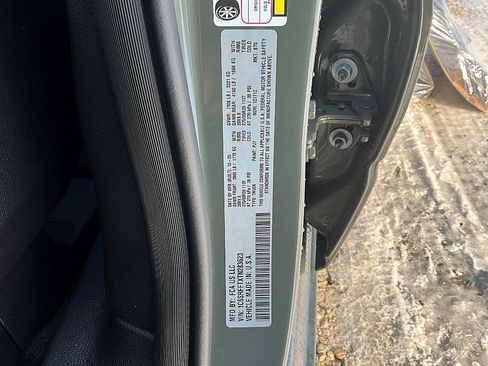 New 2026 RAM 1500 4x4 Crew Cab image 38