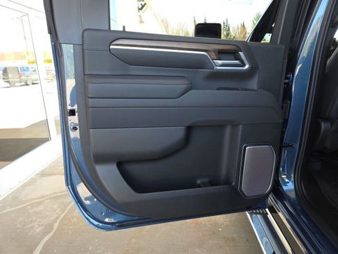 New 2026 Chevrolet Silverado 2500 High Country w/ Z71 Off-Road Package AWD/4WD image 28