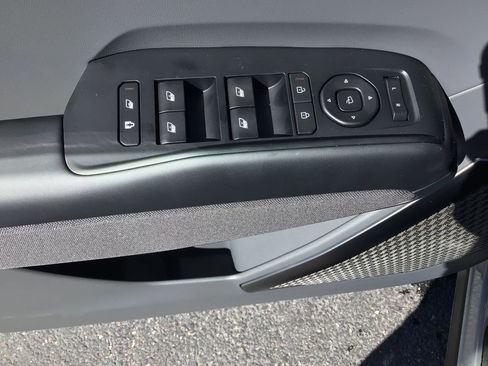 New 2026 Kia EV9 Land image 8