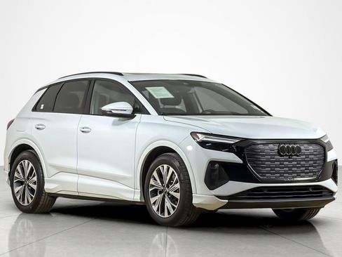 Certified 2025 Audi Q4 e-tron Premium w/ Convenience Package RWD image 7