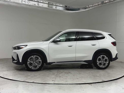 Used 2024 BMW X1 xDrive28i w/ Convenience Package AWD/4WD image 9