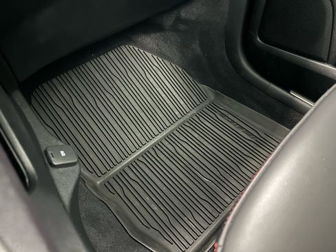 Used 2024 Ford Edge ST-Line w/ Class II Trailer Tow Package image 36