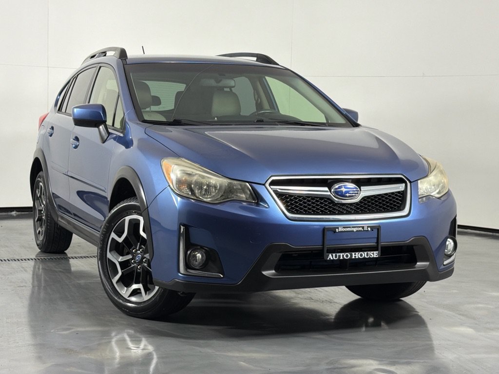 Used 2017 Subaru Crosstrek 2.0i Premium AWD/4WD image 2