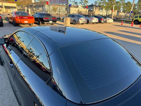 Used 2015 BMW M4 Convertible image 56