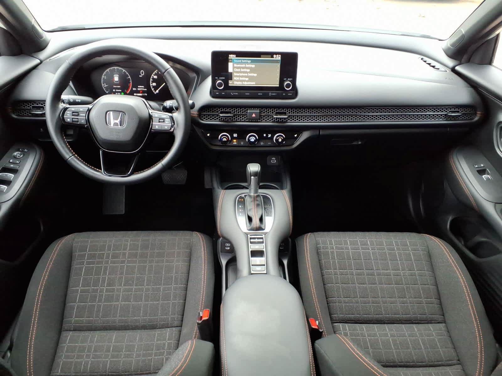 Used 2025 Honda HR-V Sport image 10