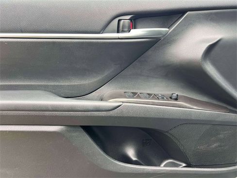 Certified 2024 Toyota Camry SE image 17
