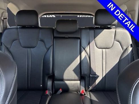 Used 2025 Kia Sorento S FWD image 13