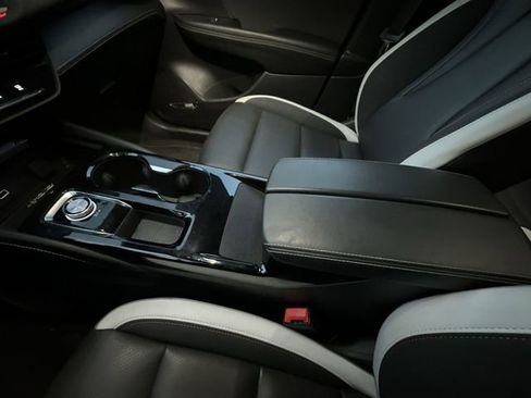 Used 2024 Buick Envision Sport Touring image 24