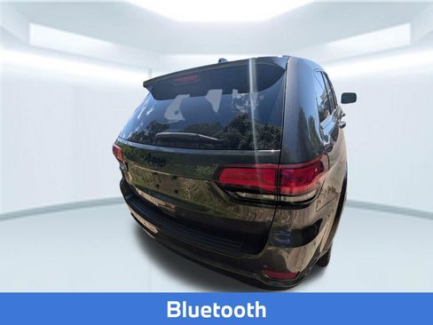 Used 2019 Jeep Grand Cherokee Altitude image 4