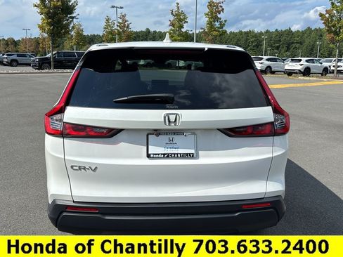 Used 2024 Honda CR-V EX image 17