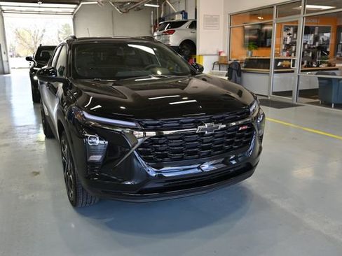 New 2026 Chevrolet Trax RS w/ Driver Confidence Package image 3