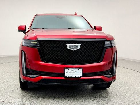 Used 2023 Cadillac Escalade Sport Platinum w/ LPO, ONYX Package image 2