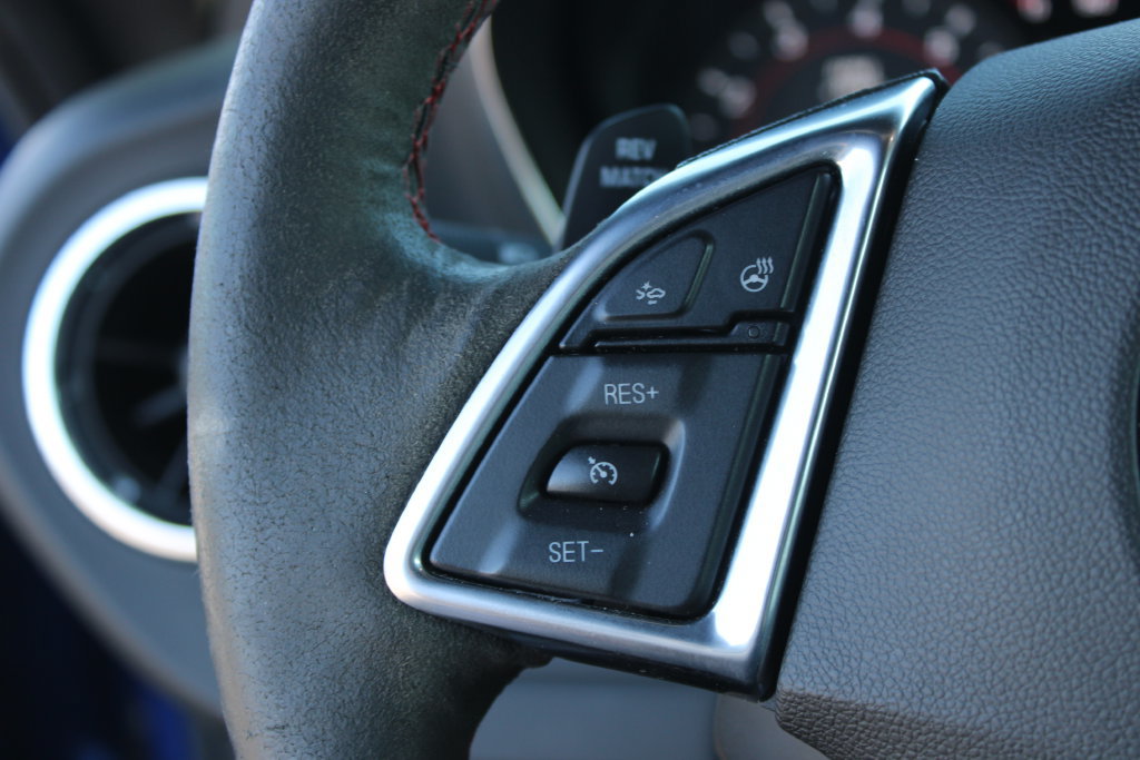 Used 2022 Chevrolet Camaro ZL1 RWD image 13