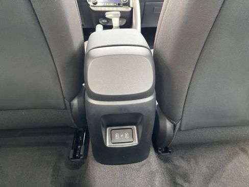 New 2026 Hyundai Elantra Sport image 23