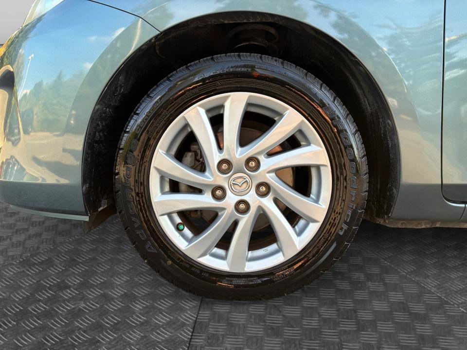 Used 2012 MAZDA MAZDA3 i Touring FWD image 26