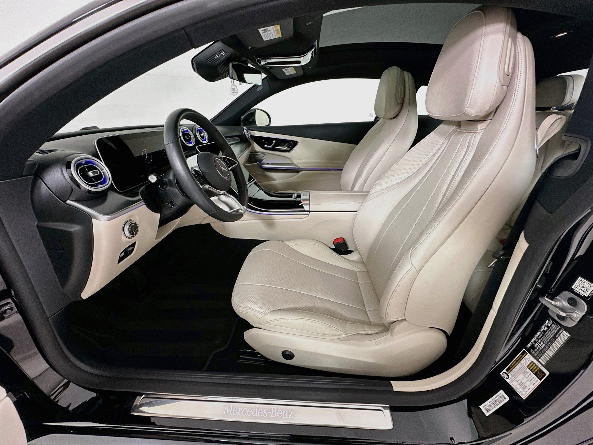 Certified 2024 Mercedes-Benz CLE 300 4MATIC Coupe image 23
