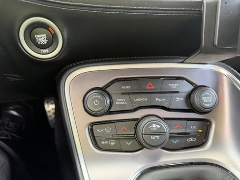 Used 2021 Dodge Challenger R/T Scat Pack RWD image 16